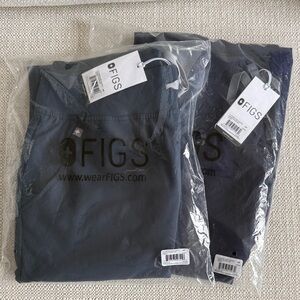 NWT: Figs Zamora Jogger Scrub Set of 2